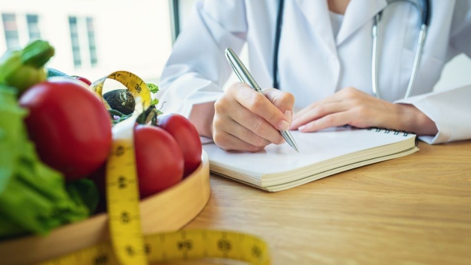 izmir-diyetisyen İzmir Diyetisyen, Diyetisyen İzmir, İzmir En İyi Diyetisyen, İzmide Diyetisyen, En İyi Diyetisyen İzmir, İzmir de Diyetisyen Tavsiye, İzmir de Diyetisyen